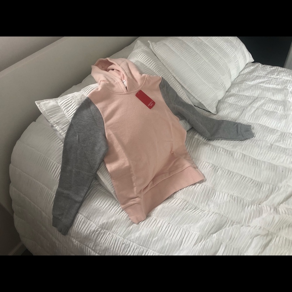 Color Block Sweatshirt - Picture 2 of 2